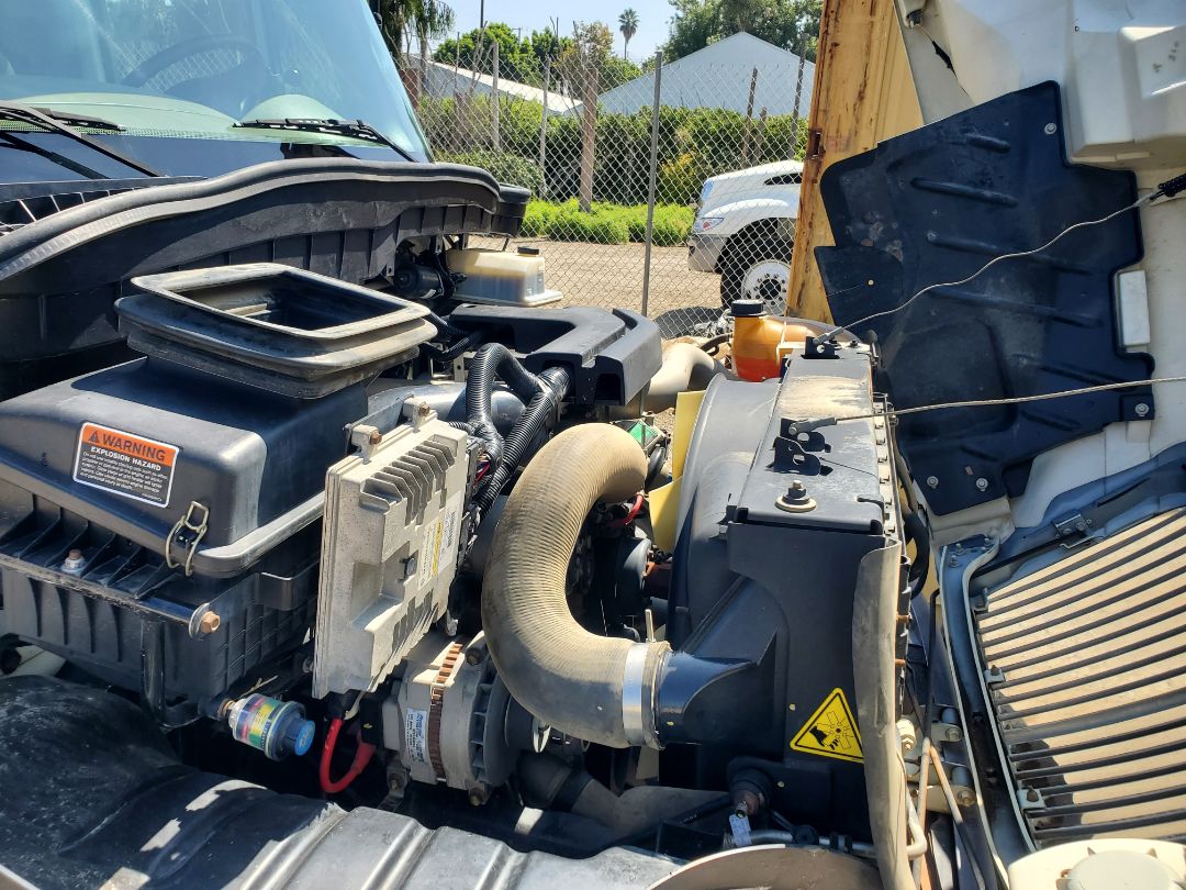 2013 INTERNATIONAL 4300 - Image 13